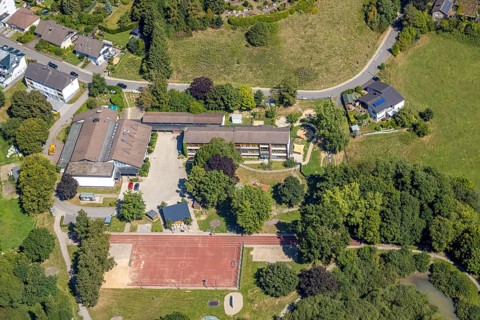 Aerial view, Kita Wunderland day care centre and children's and youth club Die Insel, sports field,