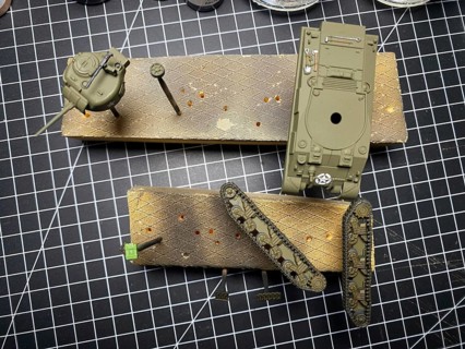 Model making: Painted Sherman/Tiger armoured parts for 1:100 diorama, Haan, North Rhine-Westphalia,