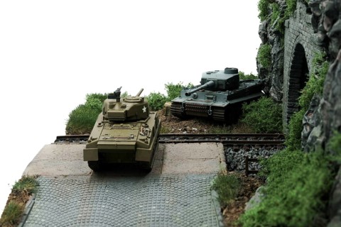 Modelling diorama: Sherman and Tiger tanks on tunnels and tracks