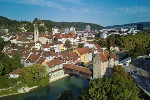 View of the old town with the parish church of Maria Himmelfahrt, in the background the ruins of