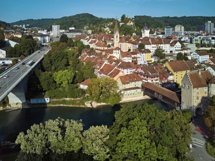 View of the old town with the parish church Maria Himmelfahrt, on the left the high bridge, behind