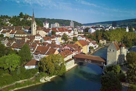View of the old town with the parish church of Maria Himmelfahrt, in the background the ruins of