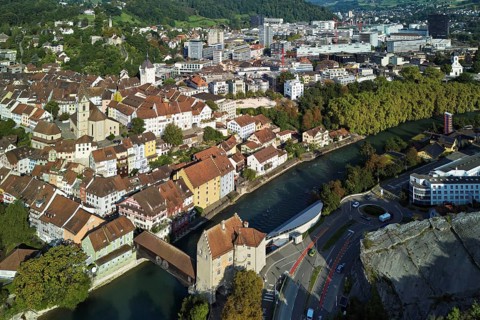 View of the old town with the parish church of Maria Himmelfahrt, in the background the ruins of