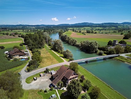 Bridge over the river Reuss, behind the nature reserve Reussspitz, Mühlau, Freiamt, Canton, Aargau,