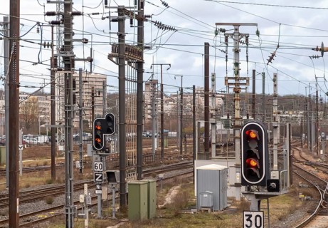 Scenery around the Metz-Ville station, the main railway station in Metz, a city in the Lorraine