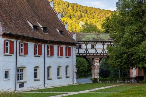 Monastery complex, Tor tor to the monastery courtyard, half-timbered building, Blaubeuren, Swabian