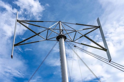 Vertical axis wind turbine, Darrieu wind turbine, 2 vertically mounted rotors rotate around the