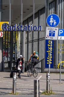 Cycling in Münster, large bicycle parking area in front of Münster main station, bicycle station,