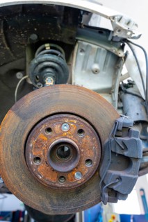 Car with Disc Brakes and Shock Absorbers in Switzerland