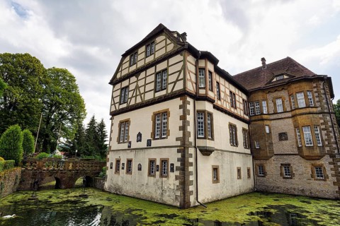 Heerse moated castle, Neuenheerse, Bad Driburg, Teutoburg Forest nature park Park, North