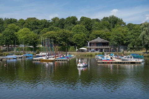 Boat hire at Heveney harbour, Oelbach, Lake Kemnader, Witten, Ruhr area, North Rhine-Westphalia,