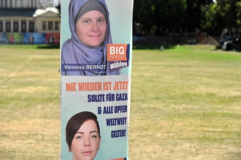 Posters for the North Rhine-Westphalia municipal election campaign in Bonn around the Hofgarten in