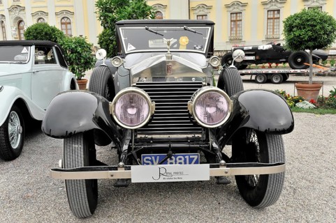 Rolls-Royce Silver Ghost, vintage car, year of construction 1926, black vintage car with nostalgic