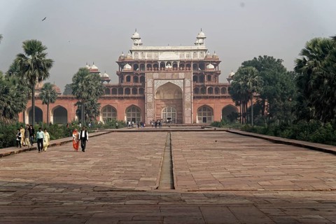 Mausoleum of Itimat-ud-Daula, Tomb, Agra, Uttar Pradesh, India, Asia, Entrance portal of a