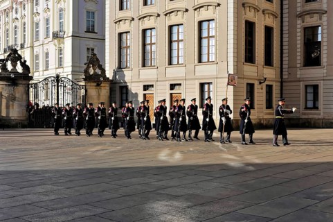 Changing of the guard at Prague Castle, Hradcany, Prague, Czech Republic, Europe, Group of soldiers
