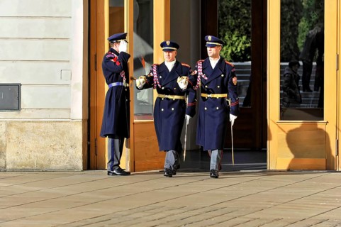 Changing of the guard at Prague Castle, Hradcany, Prague, Czech Republic, Europe, Soldiers in blue