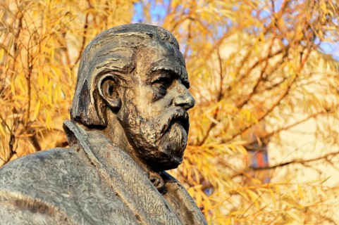 Smetana Monument, Prague, Czech Republic, Europe, Close-up of a bronze statue with autumn leaves in
