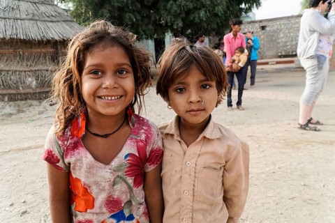 Sawai Madhopur, Kota, Rajasthan, North India, Asia, Two children smiling friendly, a village in the