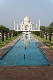Taj Mahal Tomb, UNESCO World Heritage Site, Agra, Uttar Pradesh, India, Asia, Famous mausoleum by