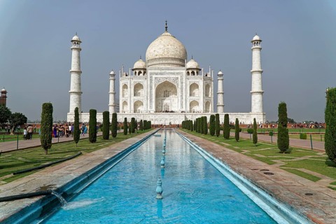 Taj Mahal Tomb, UNESCO World Heritage Site, Agra, Uttar Pradesh, India, Asia, Famous mausoleum by