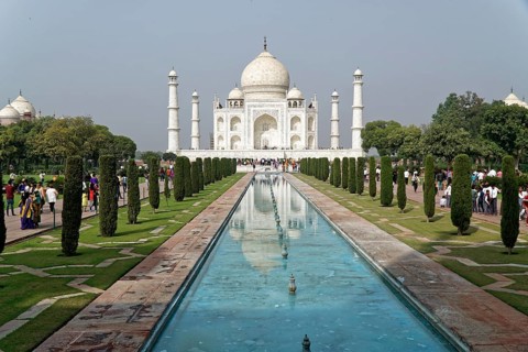 Taj Mahal Tomb, UNESCO World Heritage Site, Agra, Uttar Pradesh, India, Asia, Famous mausoleum by