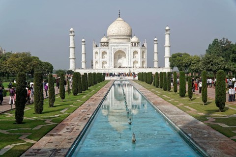Taj Mahal Tomb, UNESCO World Heritage Site, Agra, Uttar Pradesh, India, Asia, Famous mausoleum by