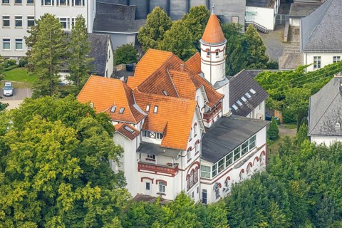 Aerial view, Senioren Wohnpark Klosterstraße, Arnsberg, Ruhr area, North Rhine-Westphalia, Germany,