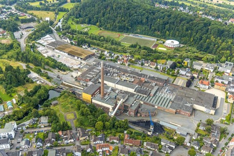 Aerial view, R.D.M. Arnsberg GmbH Papierfabrik Reno de Medici, Recycling-Karton location, above
