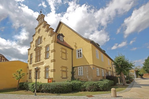 Old courthouse - today's police building, stepped gable, Bad Rodach, Upper Franconia, Franconia,