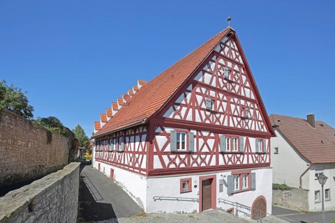 Kantorat built in 1510, half-timbered house, Rathausplatz, Winterhausen, Eibelstadt, Lower