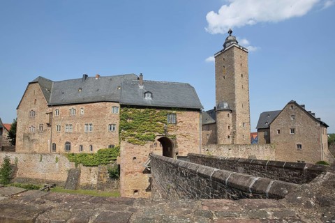Renaissance castle built 13th century, gatehouse, keep, entrance, Steinau an der Straße, Spessart,