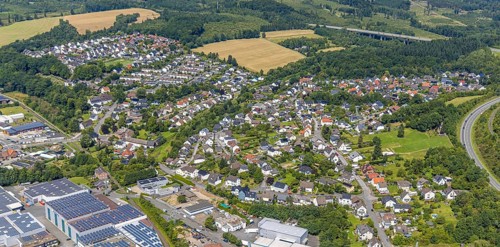 Aerial view, residential area, local view of Niedereimer in the forest area, motorway bridge of the