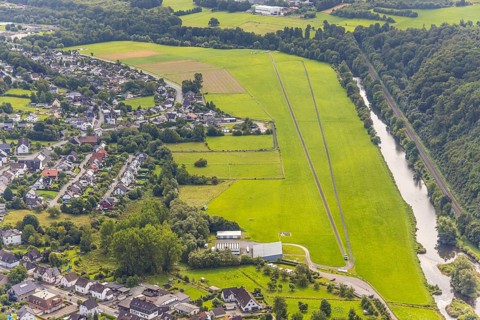 Aerial view, gliding area Oeventrop-Ruhrwiesen, Luftsport-Club Öventrop e.V. airfield at the river
