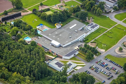 Aerial view, Freizeitbad Naß Arnsberg adventure pool, indoor and outdoor pool, left the graduation