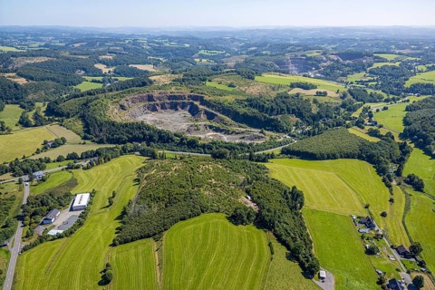 Aerial view, greywacke quarry, Bleche, Drolshagen, Sauerland, North Rhine-Westphalia, Germany, DE,