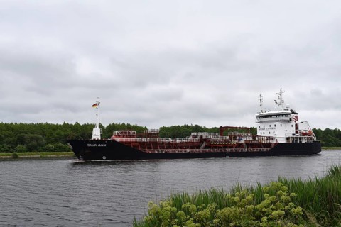 Tanker STOLK AUK in the Kiel Canal, NOK, Kielkanal, Kiel Canal, Schleswig-Holstein, Germany
