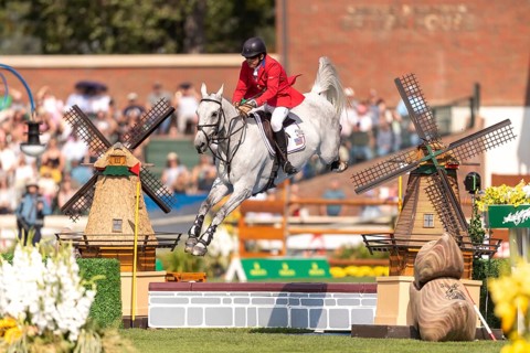 Aaron Vale of the USA, riding Styles, competes in the first round of the 2025 BMO Nations Cup