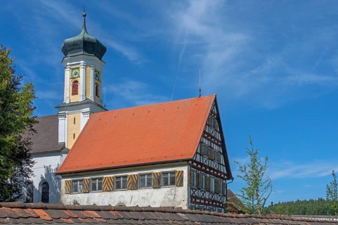 Hospital chapel in Bärenweiler from 1619 and pointed gable façade with half-timbering near