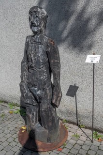 Wooden sculpture by Klaus Prior Ammonitore 2003, cedar wood, in Kisslegg, Allgäu,