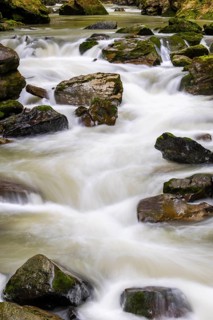 Breitach flows through stream bed with stones, stream, Schrattenkalk, Breitachklamm gorge,