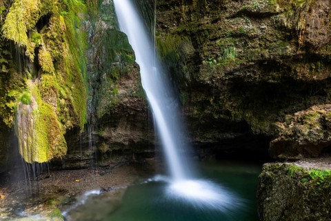 Hinang waterfalls, gorge, rock, limestone, mosses, deadwood, Hinang, Fischen, Allgäu Alps, Bavaria,