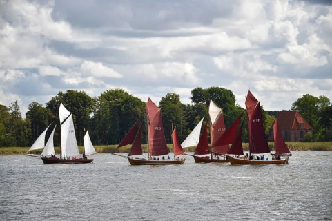 Zeesbootregatta on the Bodden near Bodstedt, Darß, Mecklenburg-Vorpommern, Germany