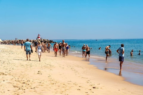 Kilometre-long beach Praia da Ilha de Tavira, on the island off Tavira, partly managed, Algarve,