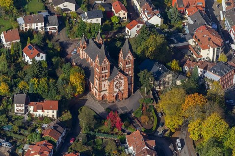 Aerial photo, parish church of St Lutwinus, Mettlach, Saarland, Germany, Europe, birds-eyes view,