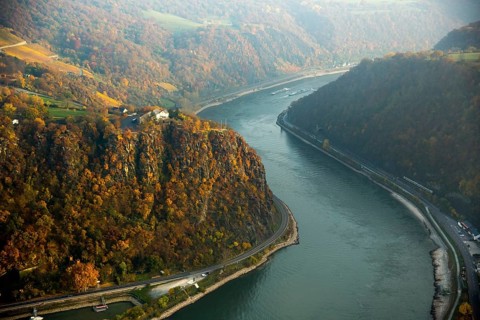 The Loreley, Lorelei, slate cliffs in the UNESCO World Heritage Upper Middle Rhine Valley near