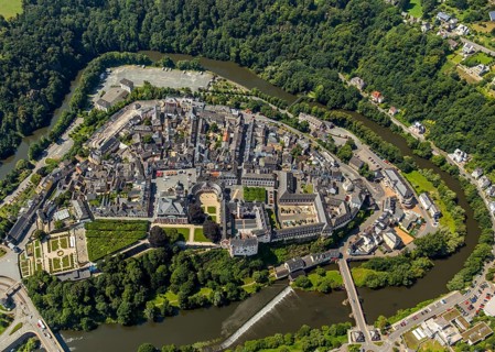 Renaissance castle Weilburg, Weilburg castle, baroque castle, old town hall and castle church with