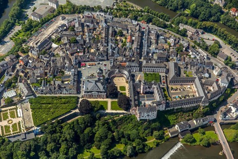 Renaissance castle Weilburg, Weilburg castle, baroque castle, old town hall and castle church with