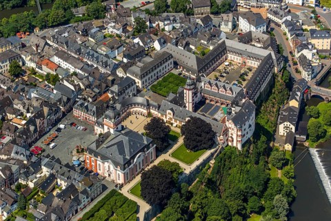 Renaissance castle Weilburg, Weilburg castle, baroque castle, old town hall and castle church with