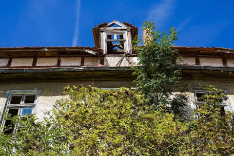 Ruined house, district of Kassel, Hesse, Germany