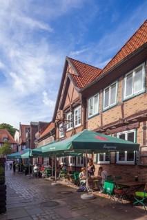 Historic half-timbered houses in the Lämmertwiete with catering in Harburg's old town, Harburg,